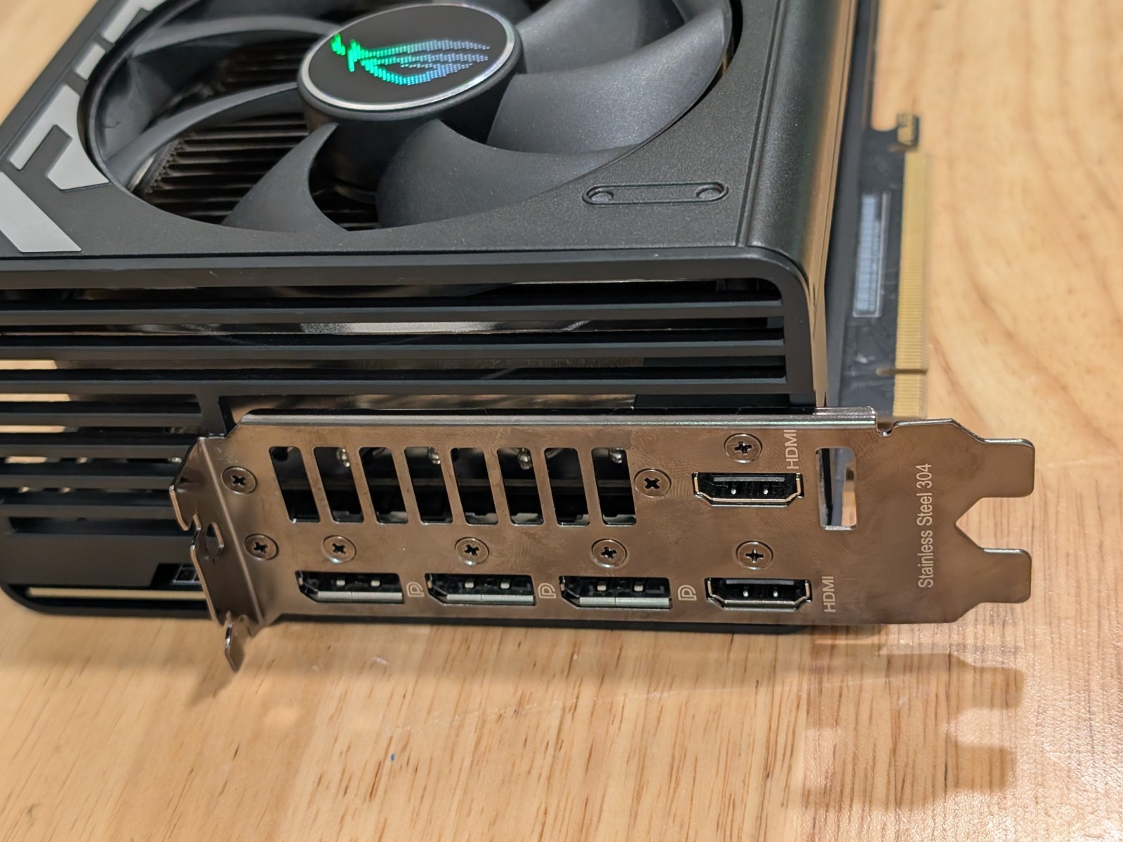 PREMIUM OFFER ASUS ROG Strix G - đánh giá và giá Graphics Card 24Gb Gddr6X